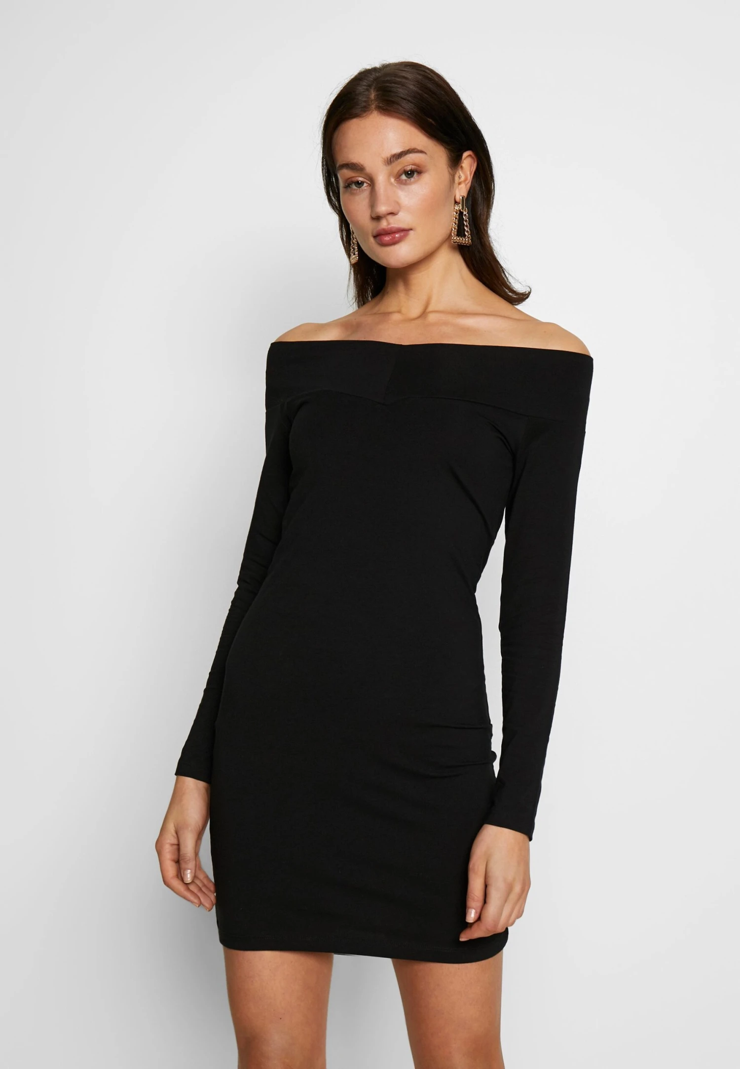 Even&Odd Basic - Off-Shoulder Mini Long Sleeves Dress - Shift Dress - Black 1 Even&Odd Basic - Off-Shoulder Mini Long Sleeves Dress - Shift Dress - Black