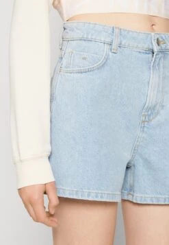 Even&Odd Denim Shorts - Denim Shorts -Even-Odd Store c16579c7d7f147bd8c7794595e11940a