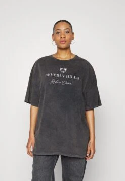 Liz Beverly Hills / 802 - Black - Print T-Shirt - 802 - Black