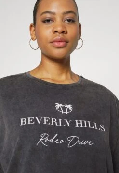 Liz Beverly Hills / 802 - Black - Print T-Shirt - 802 - Black -Even-Odd Store c41132279a0b44e5b83d7faa2a5350d4