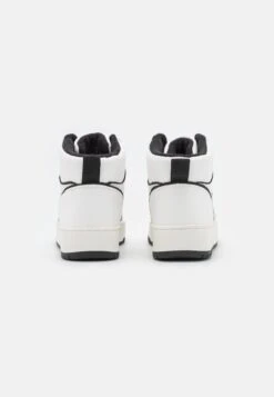 Even&Odd High-Top Trainers - White/Black -Even-Odd Store c4d6a5bd18214700aee907c1140b8faa