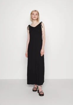 Even&Odd Maxi Dress - Maxi Dress