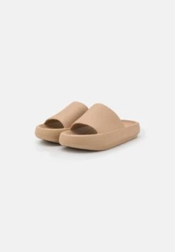 Even&Odd Pool Slides - Beige -Even-Odd Store ceeaf67217cc438ab62d71fdcfcb4281