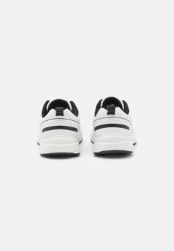 Even&Odd Comfort - Trainers - White/Black -Even-Odd Store d197504ec75a4706804b59b513d00006