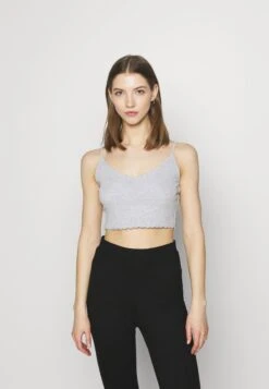 Even&Odd Strappy Lettuce Crop 3 Pack - Top - Black/White/Grey -Even-Odd Store d1eb9dfbe7ef4753888eec1cae96daf4