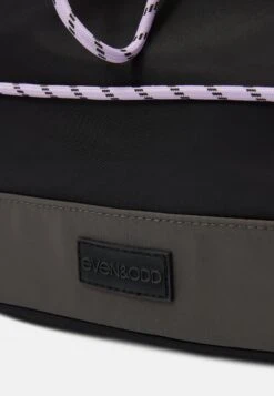 Even&Odd Rucksack - 802 - Black_402 - Pink -Even-Odd Store d5ebc6aa484344fe95b962d1657cee61