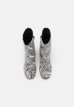 Even&Odd High Heeled Ankle Boots - High Heeled Ankle Boots 11 Even&Odd High Heeled Ankle Boots - High Heeled Ankle Boots -Even-Odd Store d7fc473a7bfd46c385ca131f2cd8c60a