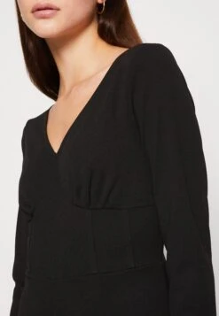 Even&Odd Wide Leg Long Sleeves Bodice - Jumpsuit - Black 11 Even&Odd Wide Leg Long Sleeves Bodice - Jumpsuit - Black -Even-Odd Store d8272963fe164b319e02f27977f90573