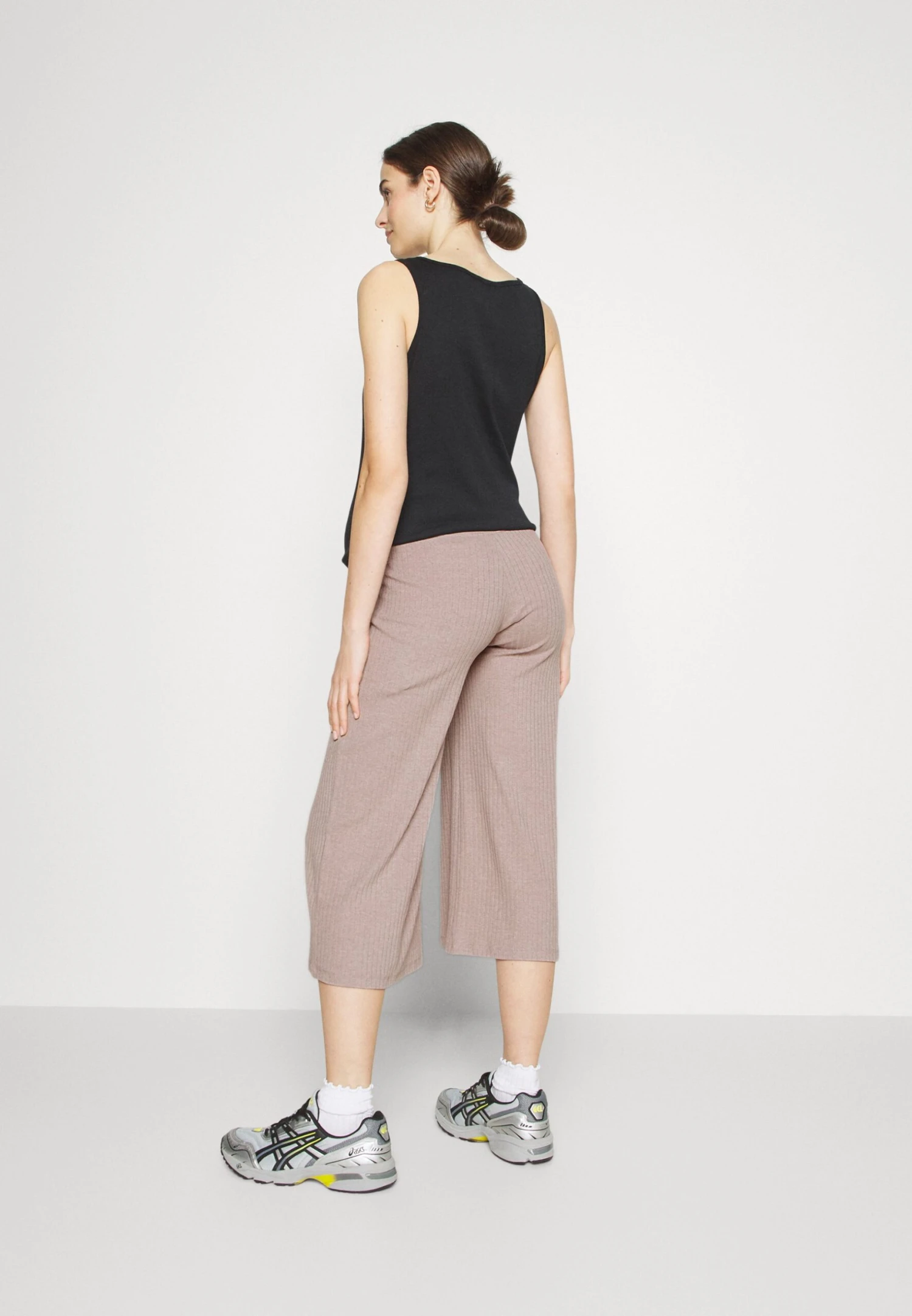 Trousers - Mottled Light Brown 3 Trousers - Mottled Light Brown - Image 3