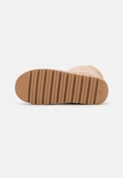 Even&Odd Platform Ankle Boots - Beige 10 Even&Odd Platform Ankle Boots - Beige -Even-Odd Store e3b21e44a6854bbaa7100337625e8a91