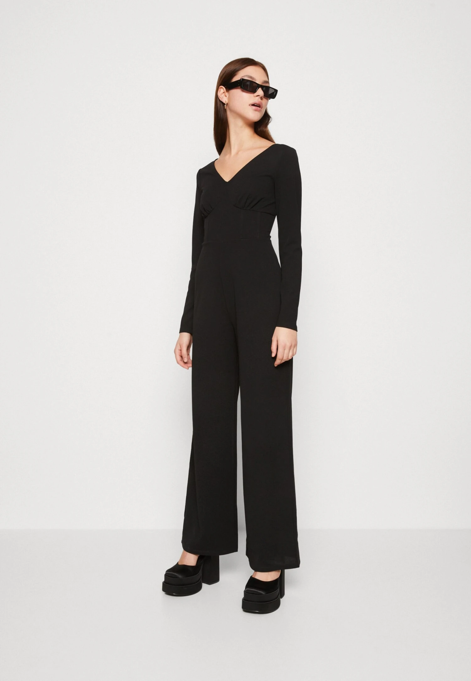 Even&Odd Wide Leg Long Sleeves Bodice - Jumpsuit - Black 2 Even&Odd Wide Leg Long Sleeves Bodice - Jumpsuit - Black - Image 2