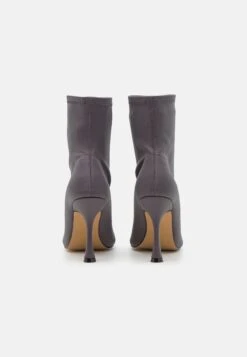 Even&Odd High Heeled Ankle Boots - Grey -Even-Odd Store e972ca447d414a00be05cbcd7aa7b911
