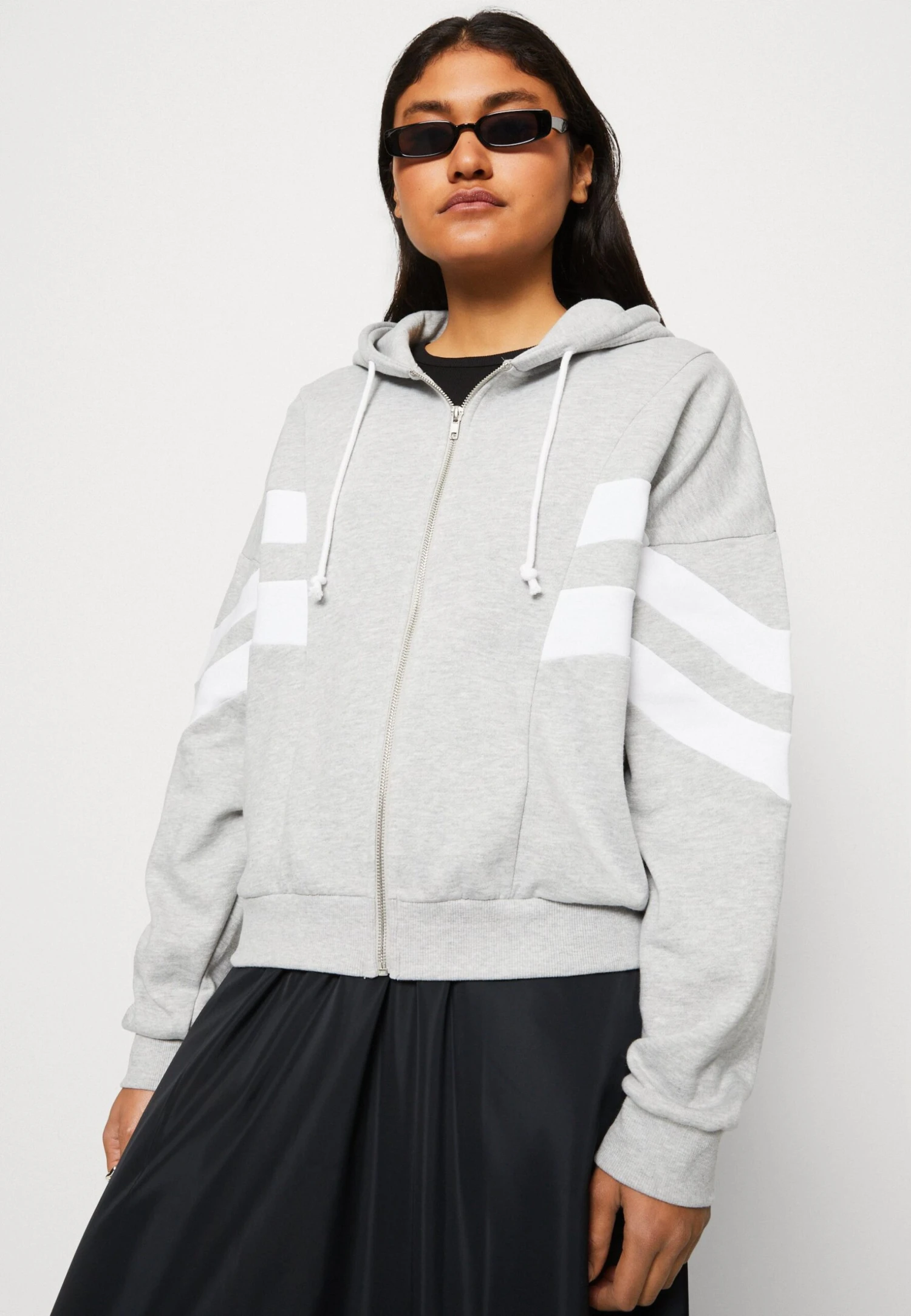 Even&Odd Zip-Up Sweatshirt - Light Grey/White 4 Even&Odd Zip-Up Sweatshirt - Light Grey/White - Image 4