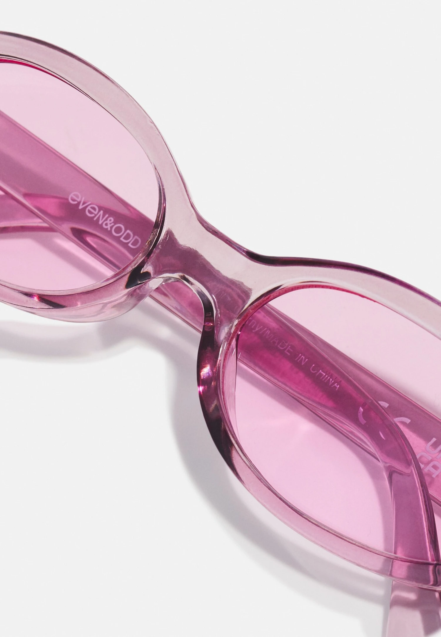 Even&Odd Sunglasses - Lilac 3 Even&Odd Sunglasses - Lilac - Image 3