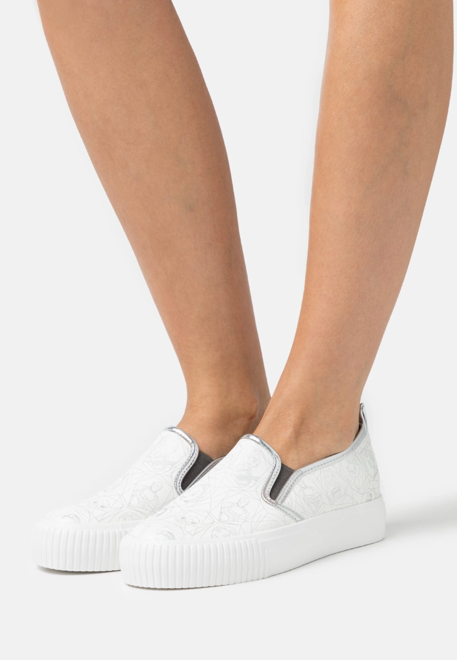 Even&Odd Disney D100 - Trainers 1 Even&Odd Disney D100 - Trainers