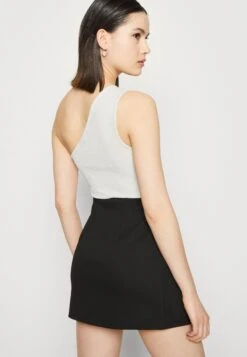 Even&Odd Mini Skirt - Black -Even-Odd Store fbfd49c2034943549c2472f0f1fb63e6